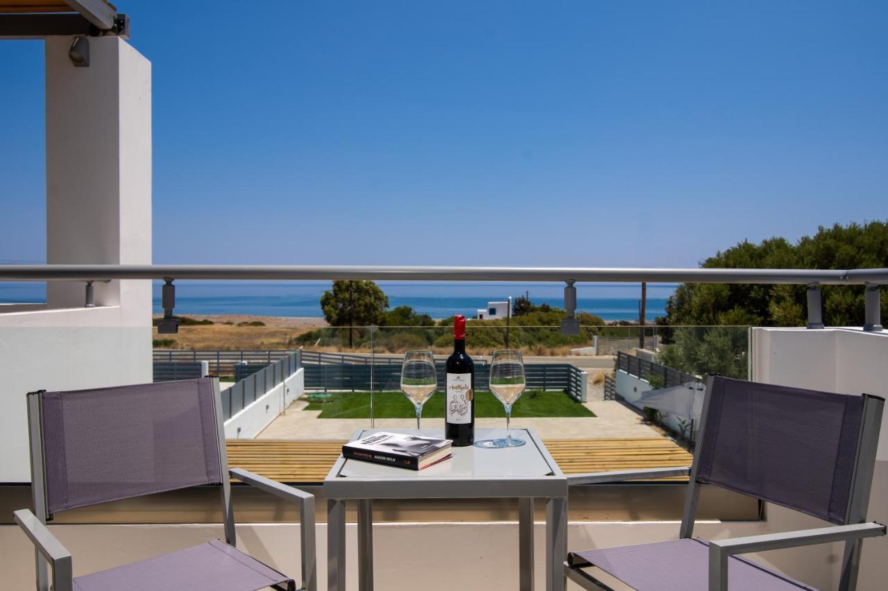 South Beach Villas غينادي المظهر الخارجي الصورة