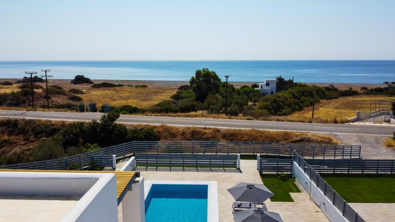 South Beach Villas غينادي المظهر الخارجي الصورة