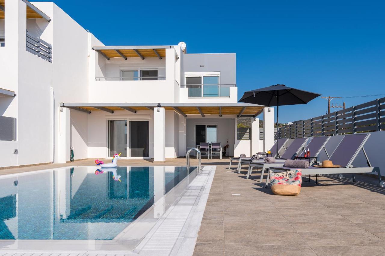 South Beach Villas غينادي المظهر الخارجي الصورة