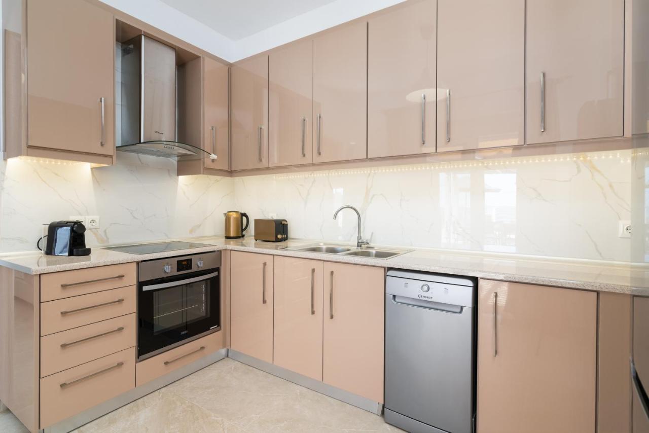 South Beach Villas غينادي المظهر الخارجي الصورة