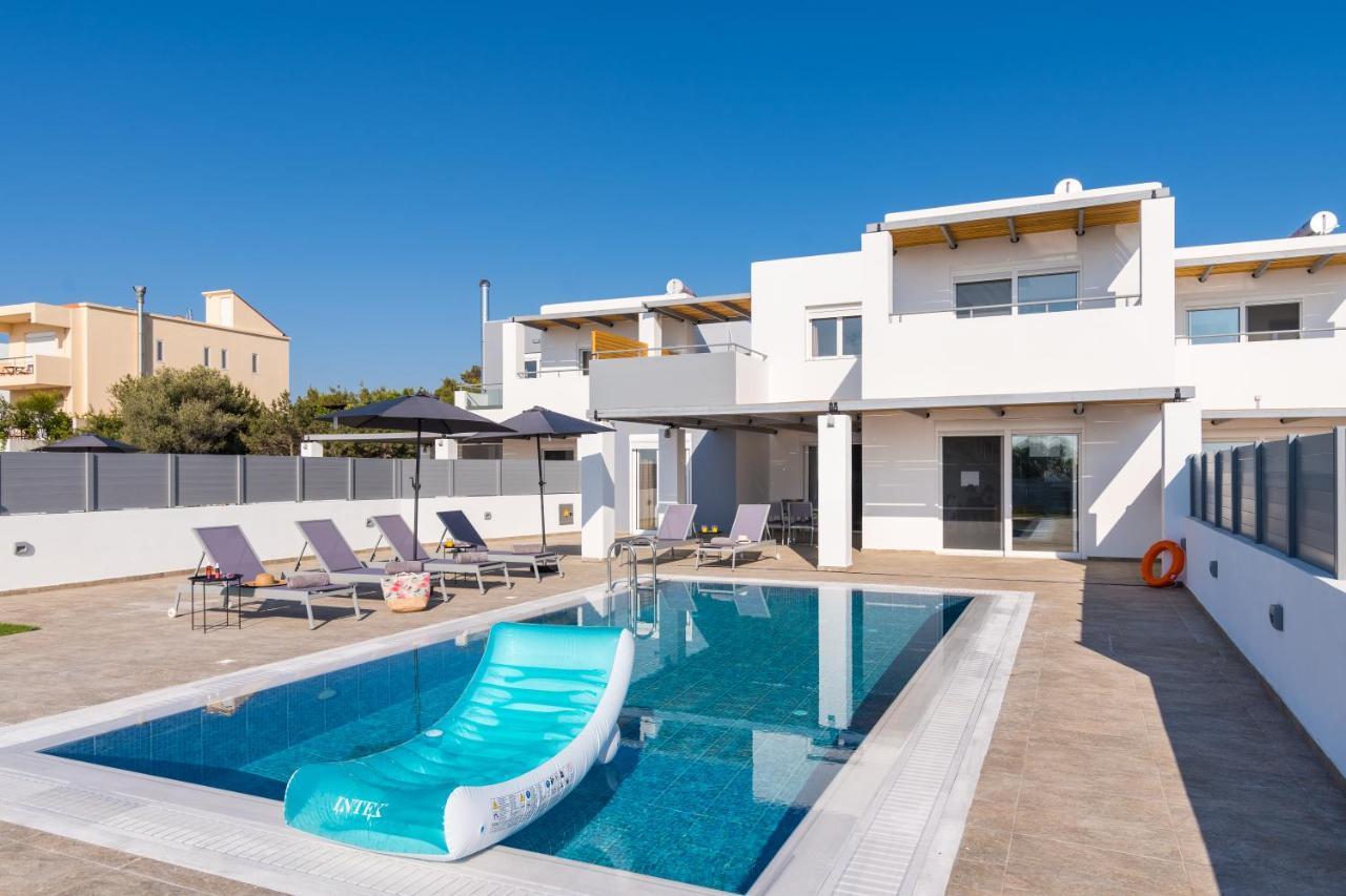South Beach Villas غينادي المظهر الخارجي الصورة