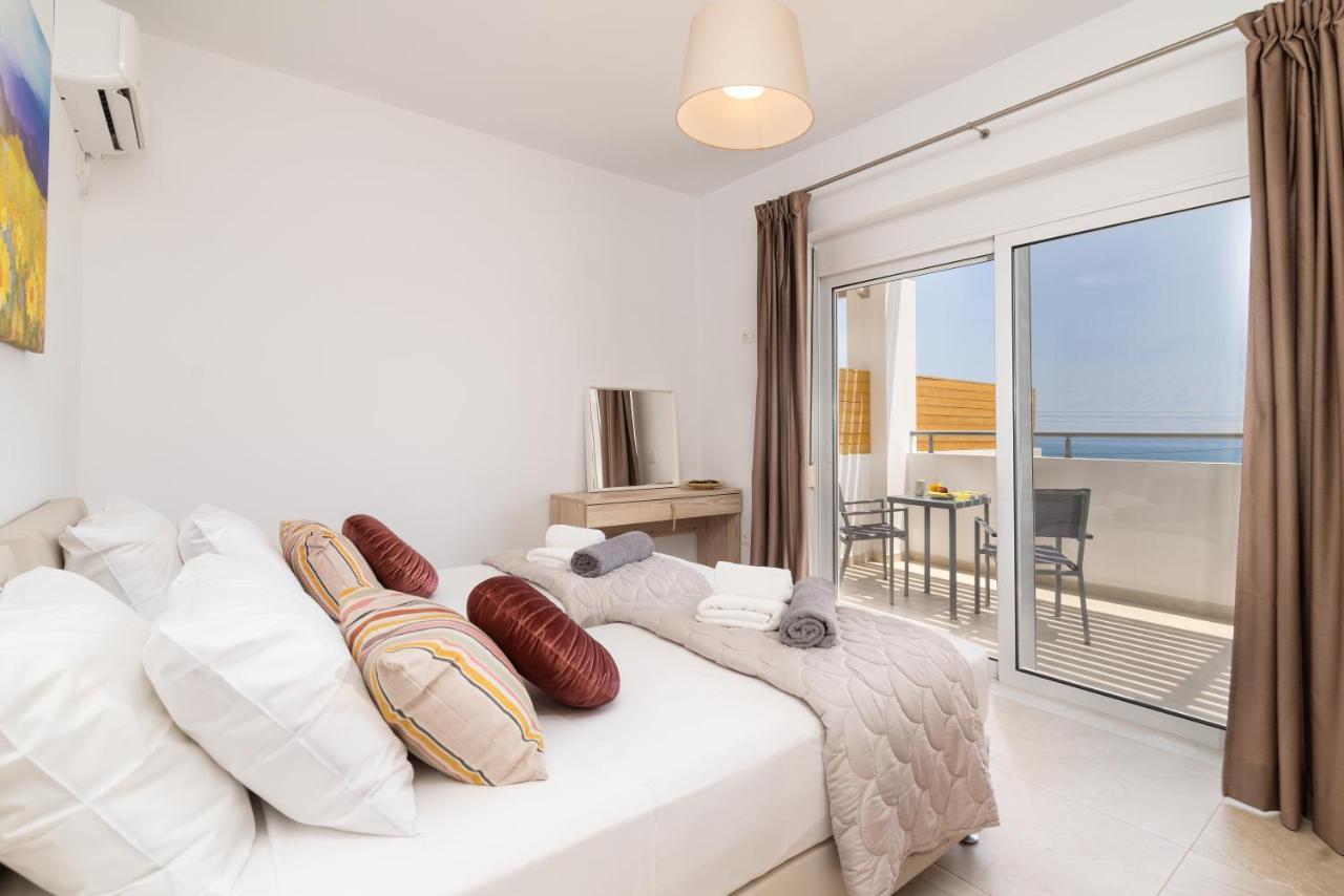 South Beach Villas غينادي المظهر الخارجي الصورة