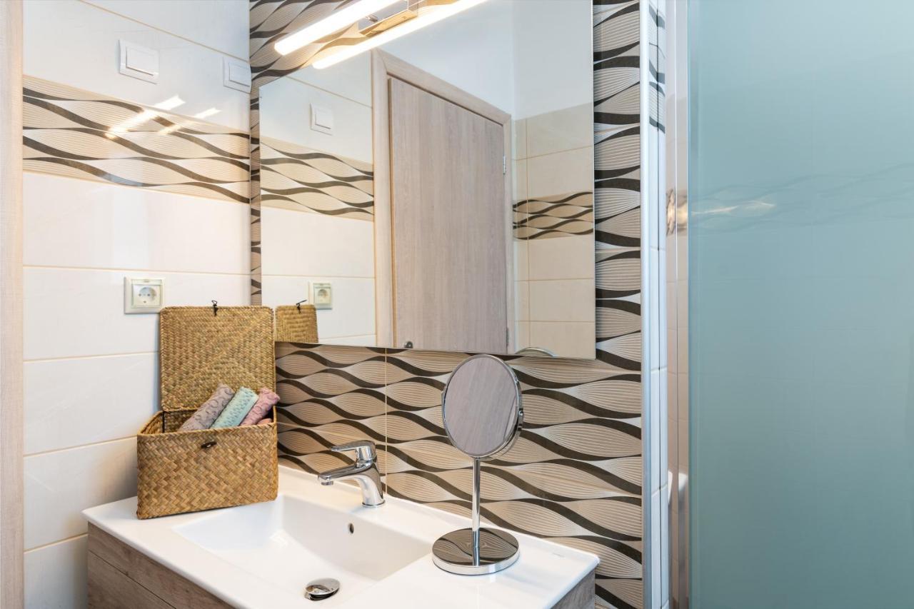 South Beach Villas غينادي المظهر الخارجي الصورة